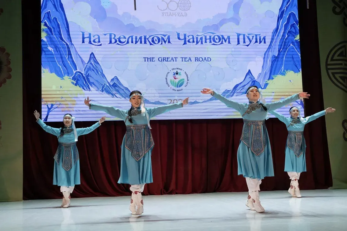 Фестиваль «На Великом Чайном пути» открывает юные таланты