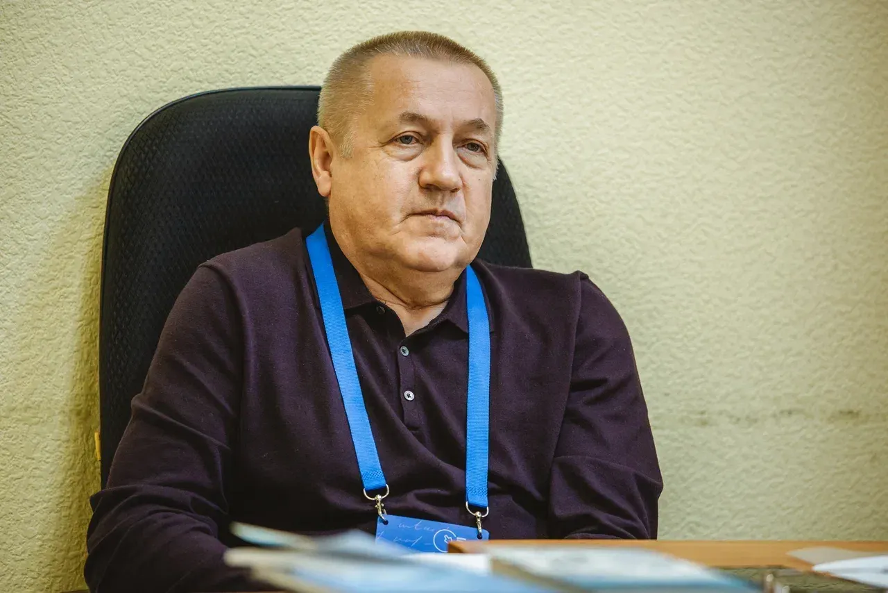 «Не бойтесь быть драматургами»: интервью с Александром Пудиным