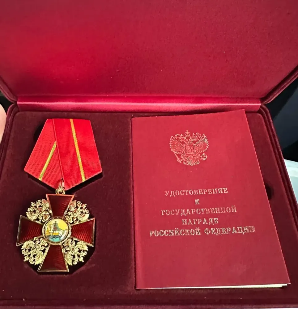 Орден Александра Невского: за вклад в русскую литературу