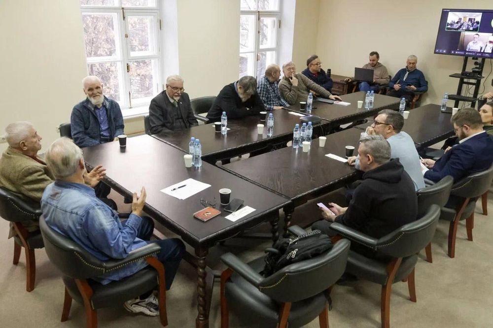 Заседание Совета по критике СПР: большой разговор о роли критики и будущем литературного процесса