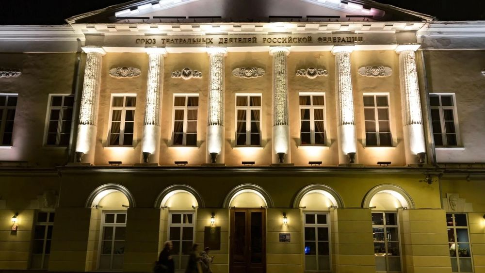 Председатель Союза театральных деятелей объявил о благотворительной акции