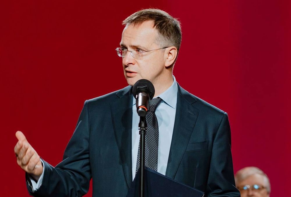 Владимир Мединский поддержал идею создания российского аналога Нобелевской премии по литературе
