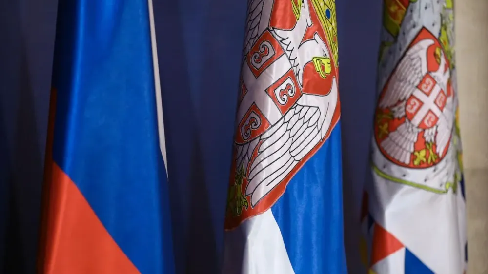 «Мы выходим на правильный путь»: Россия и Сербия заключили договор о сотрудничестве в области кино