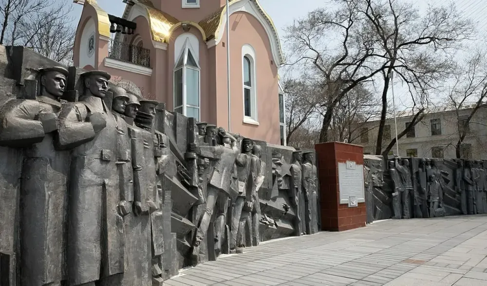 Владивосток объединил искусство и историю