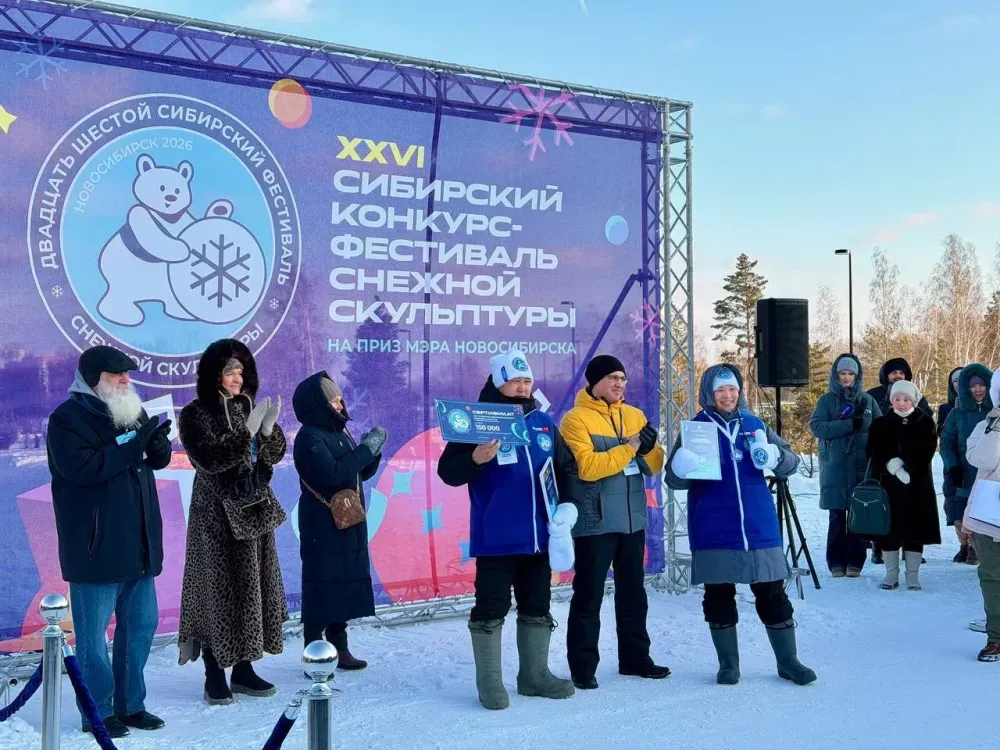 Якутские скульпторы покорили Сибирь снежными шедеврами