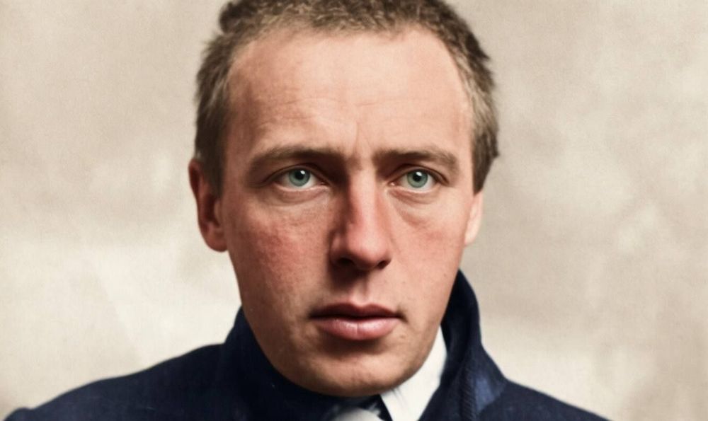 Колумб поэтических материков: исполнилось 140 лет со дня рождения Велимира Хлебникова