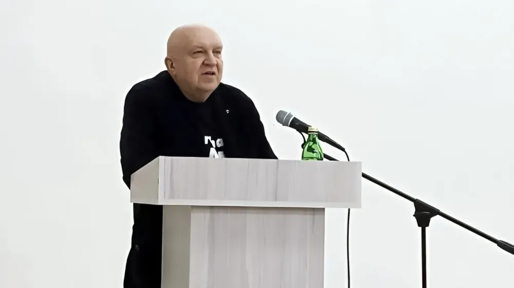 Золотой фонд поэзии: в Костроме почтили память Владимира Кострова