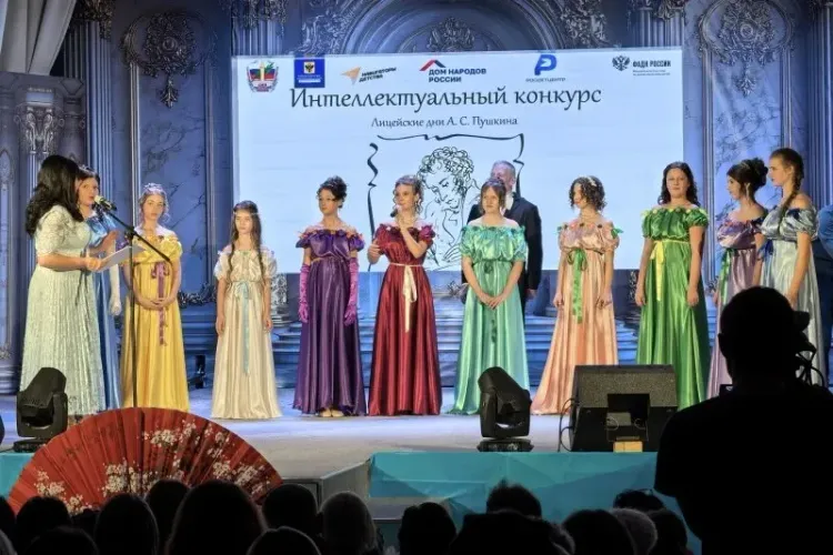 В Херсонской области выбрали «Пушкинских красавиц»