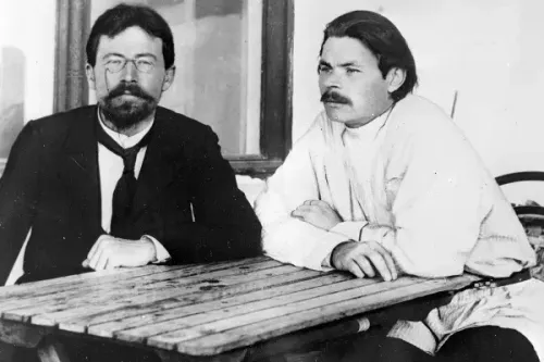 Чехов и Горький: взгляд за кулисы дружбы на выставке в Москве